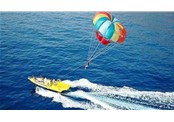 游艇海上拖伞和摩托艇冲浪哪个好玩？